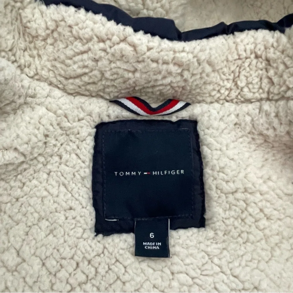 Little‎ Girl Tommy Hilfiger Anorak Puffer Jacket With Faux Fur Hood Blue